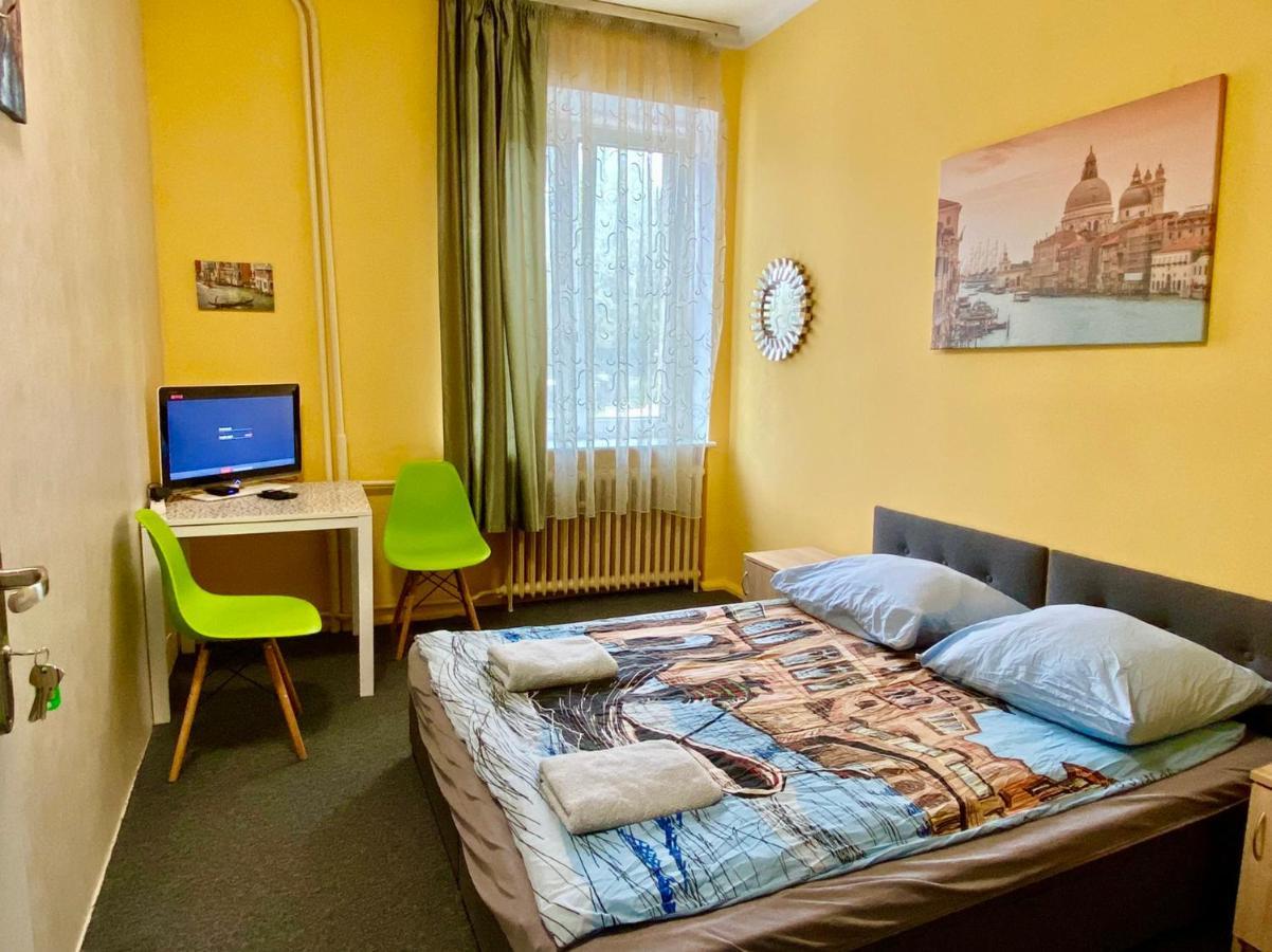 Bon Voyage Apartments Гданськ Екстер'єр фото