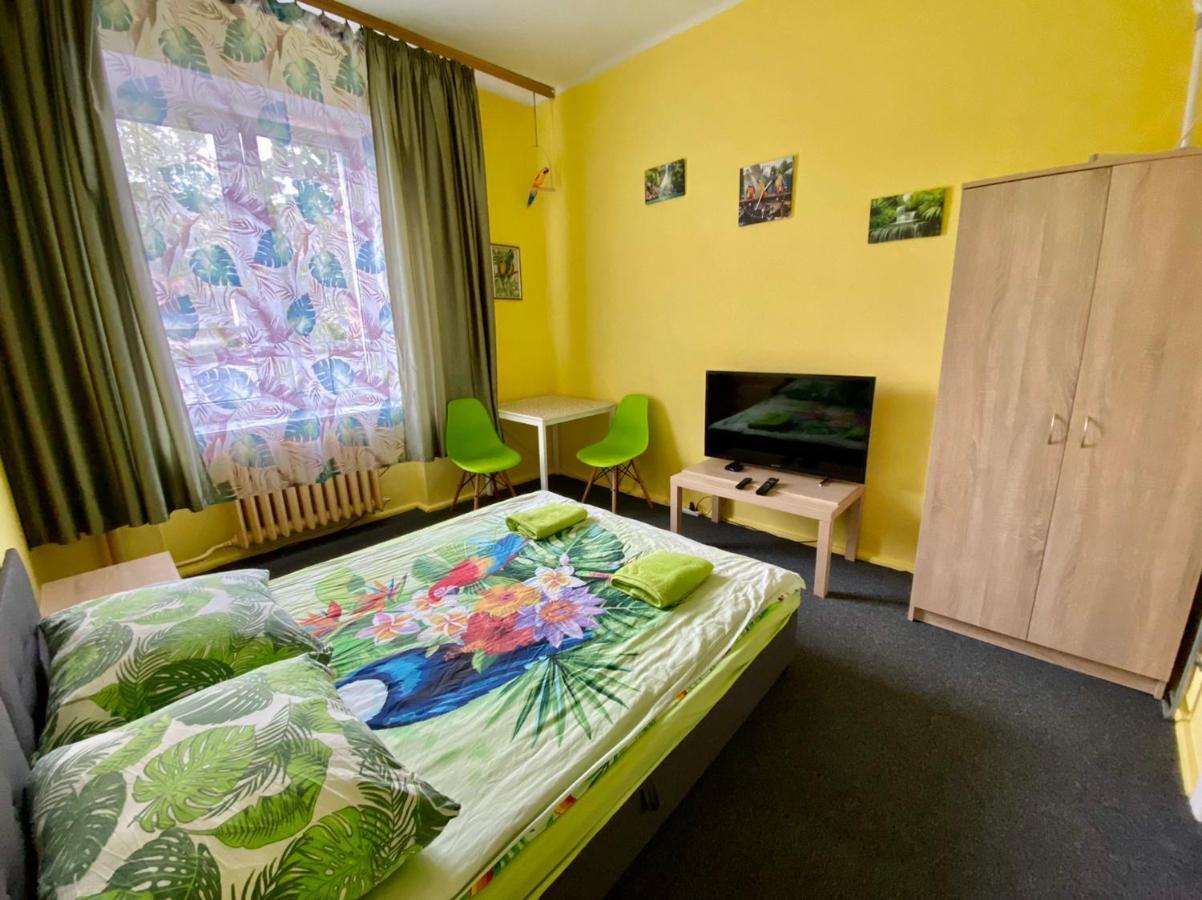 Bon Voyage Apartments Гданськ Екстер'єр фото